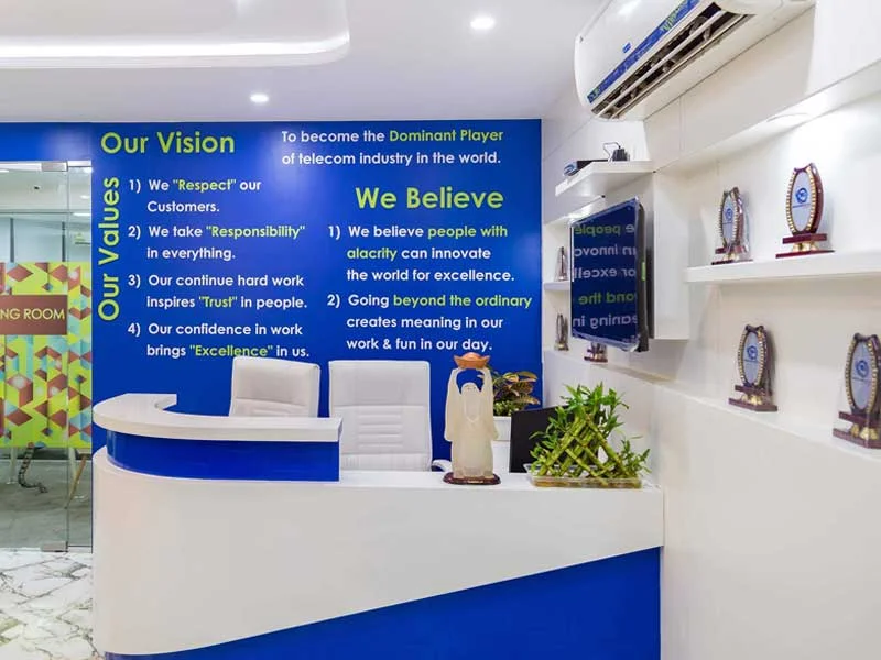 corporate-reception-table