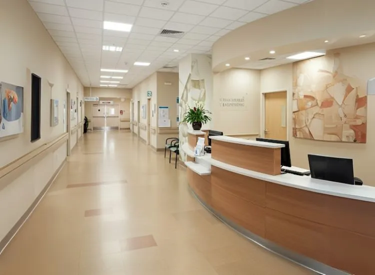 Clinic interior design communicates trust, professionalism, and care, making a strong first impression on every patient and visitor entering