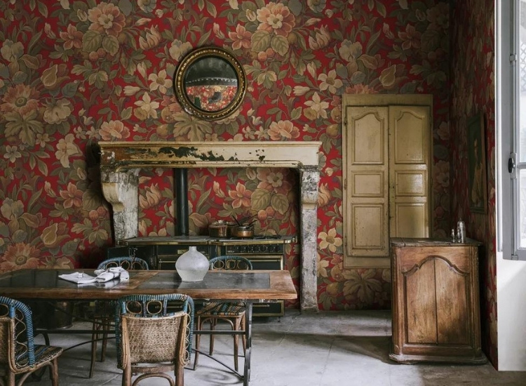 Vintage and heritage wallpaper