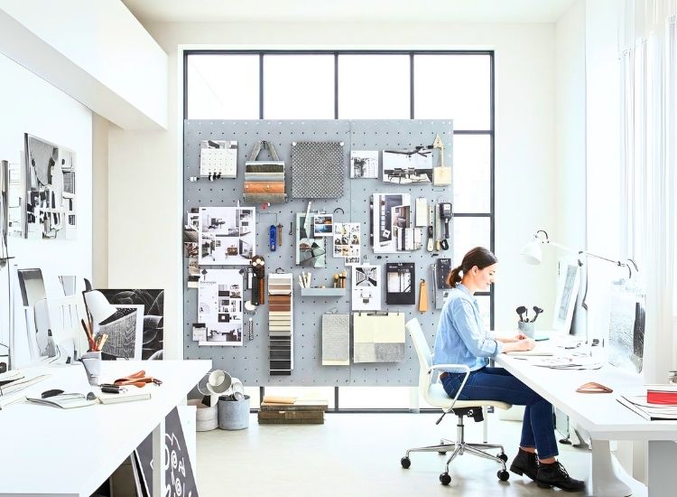 20. Pega Boards And Grid Walls